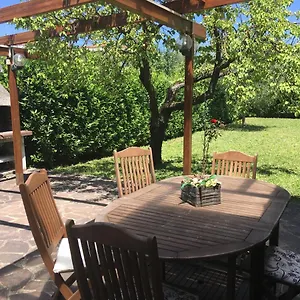 https://battilana-apartment.it-tuscanyhotel.com